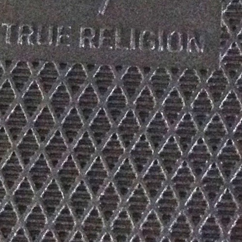 True Religion Dezi Slides - Picture 6 of 7